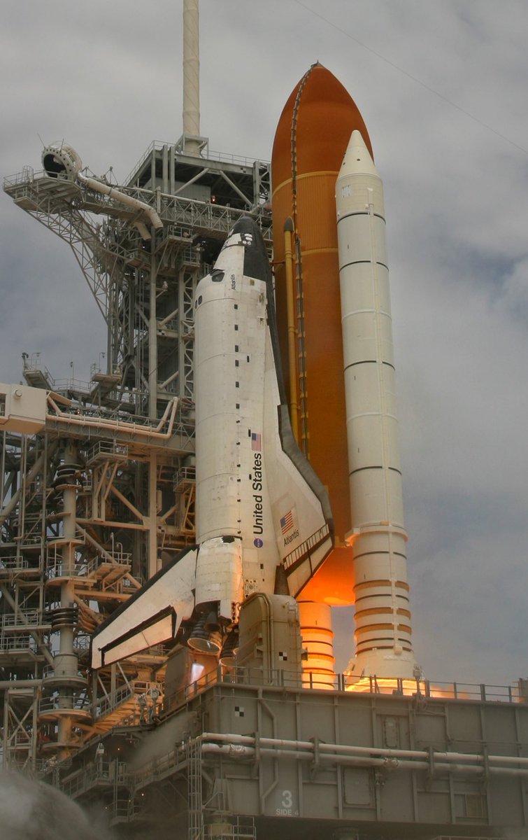 billmeco's tweet image. #OTD July 8, 2011 The last #Launch of the #SpaceShuttle program #STS135 #Atlantis #ov104 @KSC #LC39 #Nasa wghartenstein.com