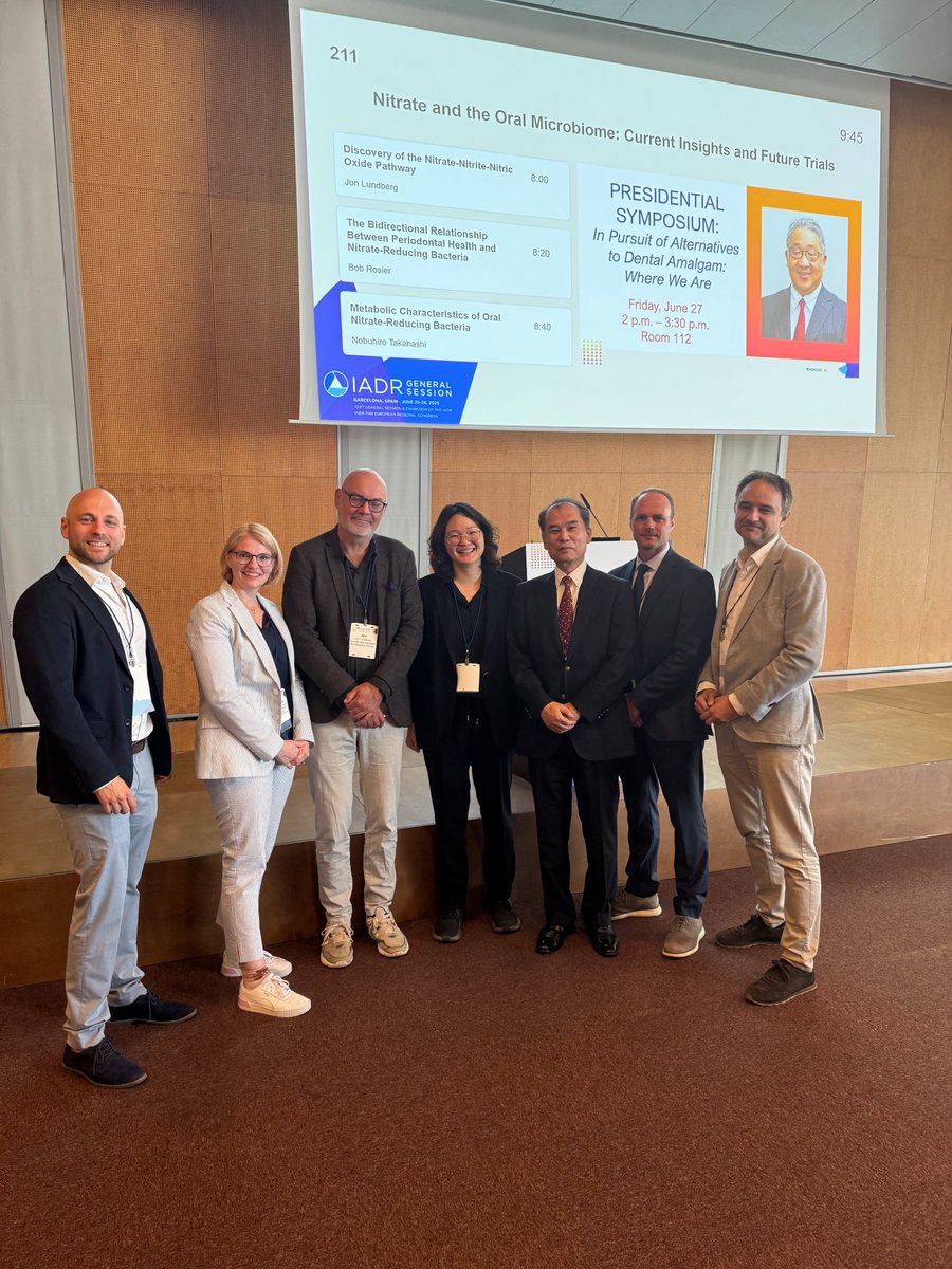 GVAfisabio's tweet photo. ✨ ¡Éxito de #Fisabio en el mayor congreso mundial de investigación bucodental, liderando un simposio internacional y participando en mesas redondas y ponencias.
 
🔬 Seguimos impulsando la investigación valenciana en salud oral a nivel global 🌍 https://t.co/qTGGFcUS82