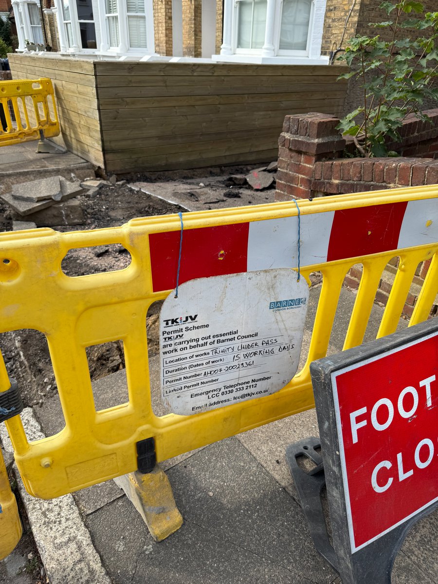 Works on the Trinity Road/Manor Park Road Underpass are officially underway! 🚧

A huge thank you to everyone that helped us get to this point in the project. We can't wait to see the finished improved Underpass 💚