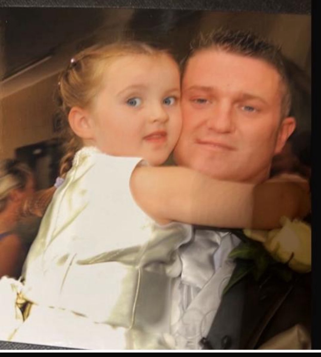 Tommy Robinson 🇬🇧 tweet media