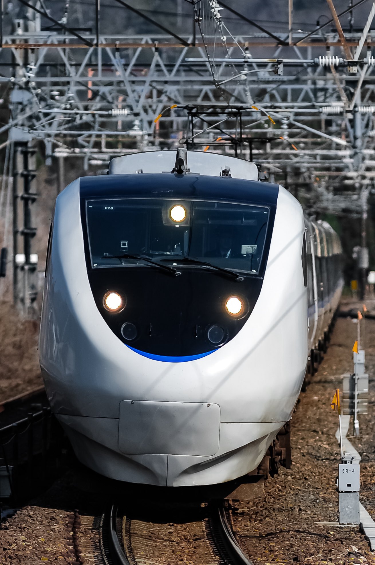413系/683系 413系/683系 413系置き換えで521系3両編成化と城端