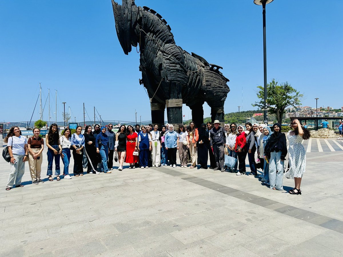 Patnos Gençlik Merkezi (@patnosgm) on Twitter photo “110.yılında 110 Bin Genç’le: Bir Destandır Çanakkale”programı kapsamında; gençlerimizle Çanakkaledeydik. 🇹🇷🏕️
@oa_bak <a href="/gencliksporbak/">Gençlik ve Spor Bakanlığı 🇹🇷</a> “110.yılında 110 Bin Genç’le: Bir Destandır Çanakkale”programı kapsamında; gençlerimizle Çanakkaledeydik. 🇹🇷🏕️
@oa_bak <a href="/gencliksporbak/">Gençlik ve Spor Bakanlığı 🇹🇷</a>