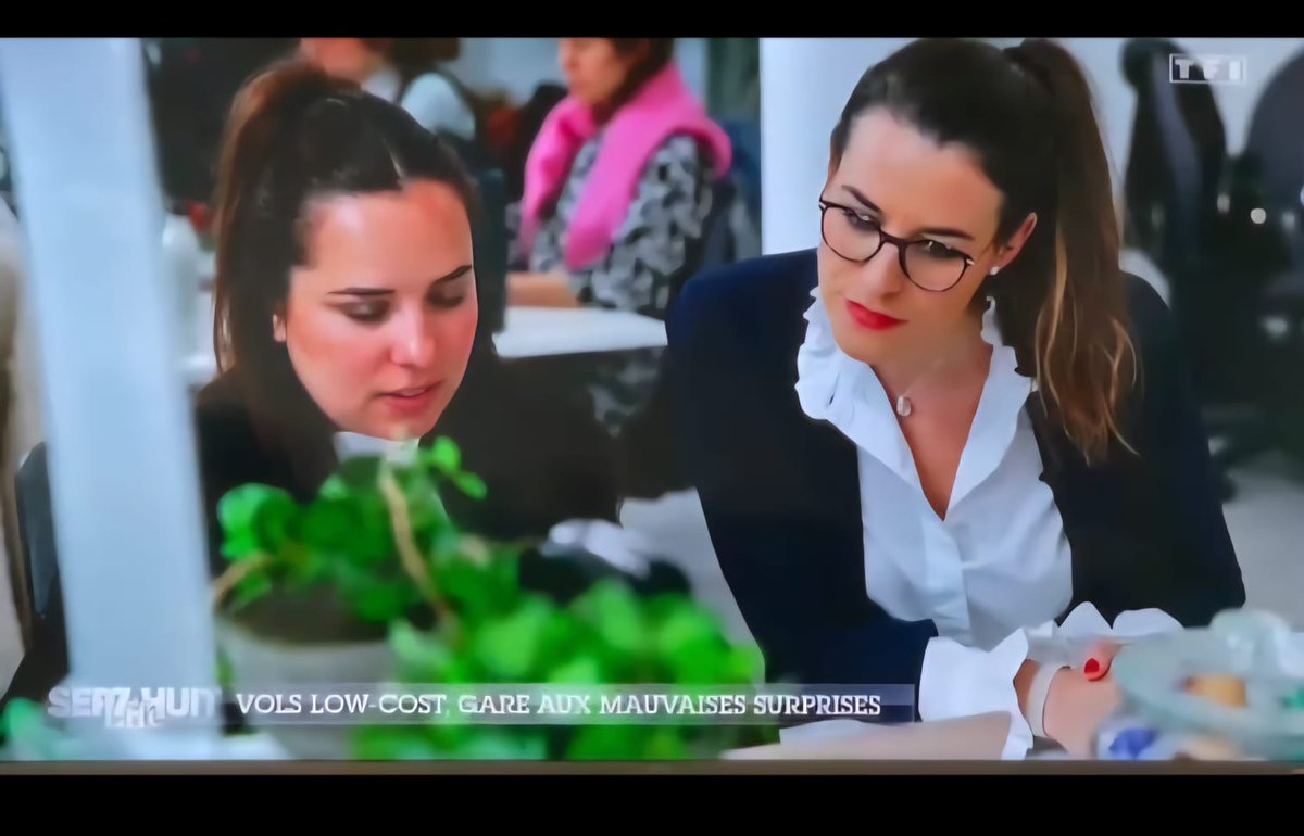 🎥✈️ RetardVol à nouveau sur TF1 ce dimanche ! ✅ ...

Quel honneur et quel plaisir d’être, une nouvelle fois, sur TF1 pour évoquer les droits des passagers aériens et les recours dont ils disposent en cas de retard ou d’annulation de vol.

lnkd.in/e-v-Qaht