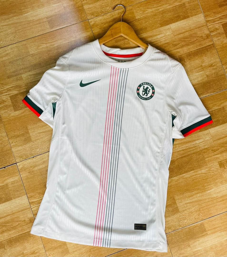 Chelsea fans it’s match day. Celebrate it by getting any of these pieces from <a href="/Epic_ug/">Epic_spot Ug</a> at Nyumba kubwa building, room no. 659
Players version: 65k
Fans copy: 30k

📞: 0776608499
