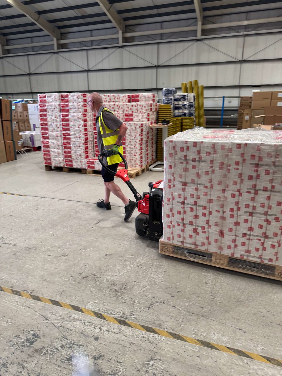 🚚 Behind the scenes with our Materials Management team!

From bulk deliveries to ward supplies – keeping everything moving smoothly and efficiently.

Big thanks to the team making it all happen! 🙌📦