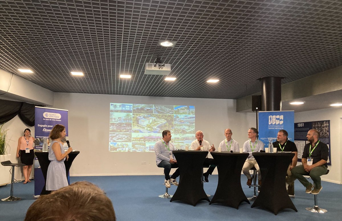 EU_SEEDS's tweet photo. đ SEEDS project at #AzurArena Antibes!
Big thanks to @R2MSolution for presenting our smart residential energy solutions.
Great honour to be joined by the Mayor of Antibes, showcasing regional commitment to sustainable innovation.
#SEEDSproject #EnergyTransition #Antibes https://t.co/tRrTOsa3QZ