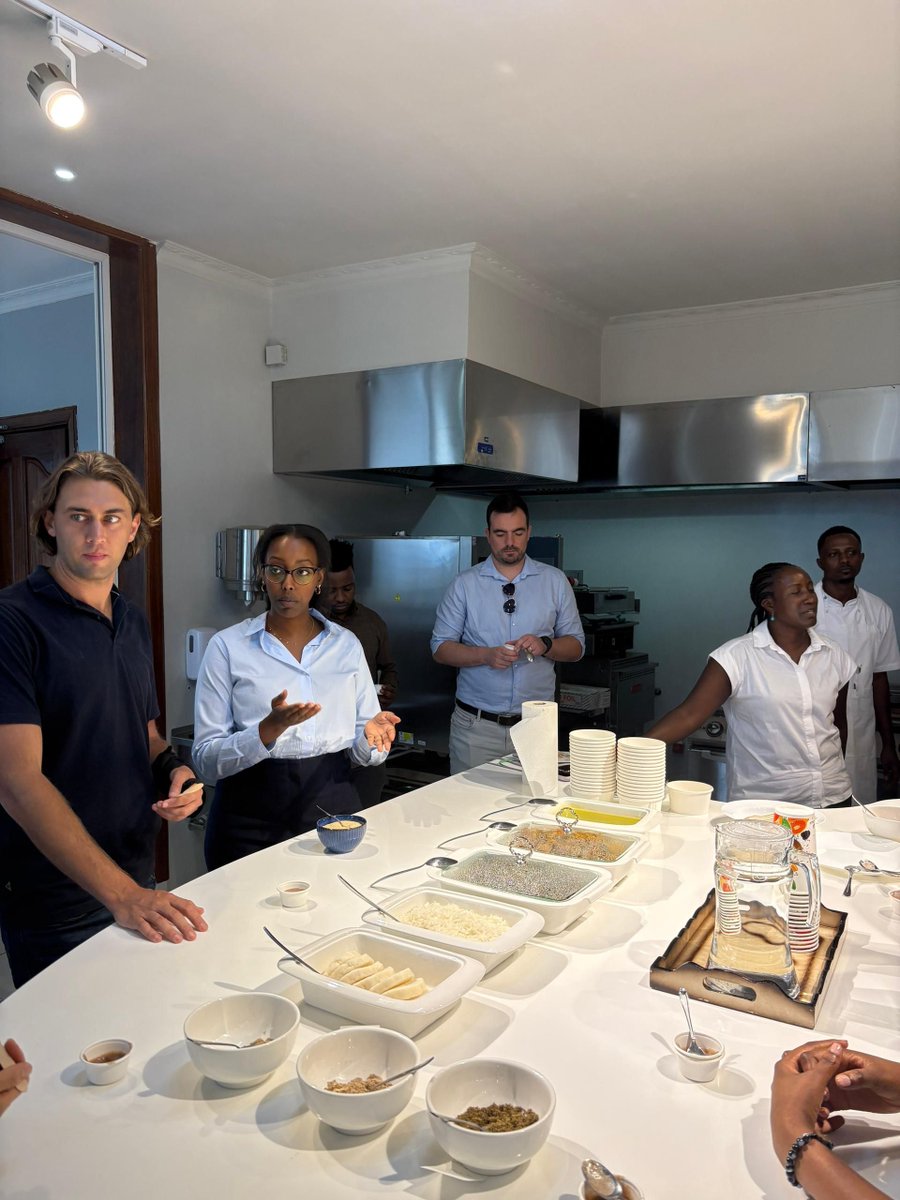 Kivuchoice's tweet photo. We’re developing a nutrient-rich fish powder made from our #FreshRwandanTilapia designed to support the fight against child stunting in Rwanda.
Still in the works, but full of promise. We can’t wait to make a difference!
#EndStunting #FishForChange #KivuChoice https://t.co/YhsNhwoJ4L
