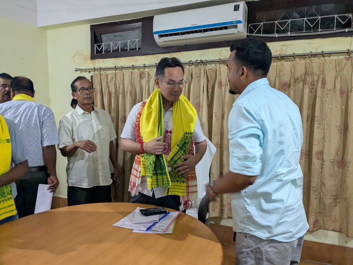 nilimoy111's tweet photo. @GauravGogoiAsm 
@INCAssam 
@IYC 

#এইবাৰযুঁজএখনহব https://t.co/Fr9NWogAjz