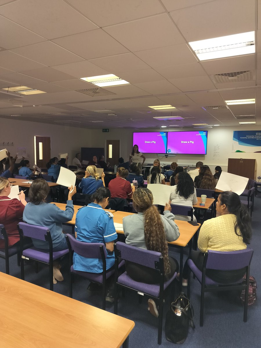 Sian Foster tweet media