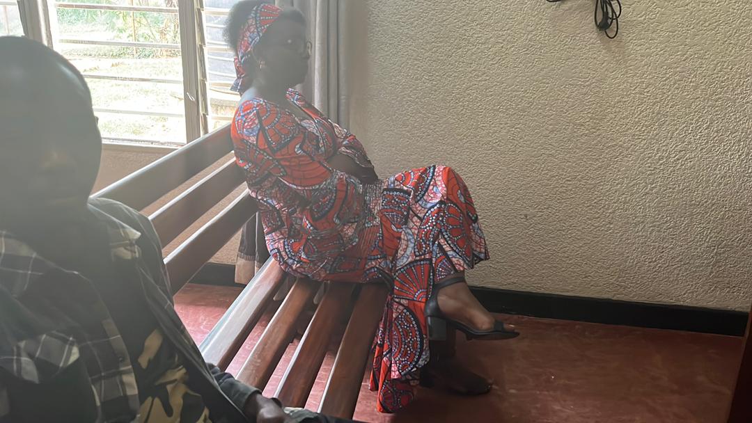 20 days #VictoireUmuhoza detained on politically motivated grounds. Waiting today with #BernardNtaganda in Kagarama Basic Court hearing on provisional detention.
Call for her immediate release. <a href="/POTUS/">President Donald J. Trump</a> <a href="/SecRubio/">Secretary Marco Rubio</a> @MofaQatar <a href="/PaulKagame/">Paul Kagame</a>