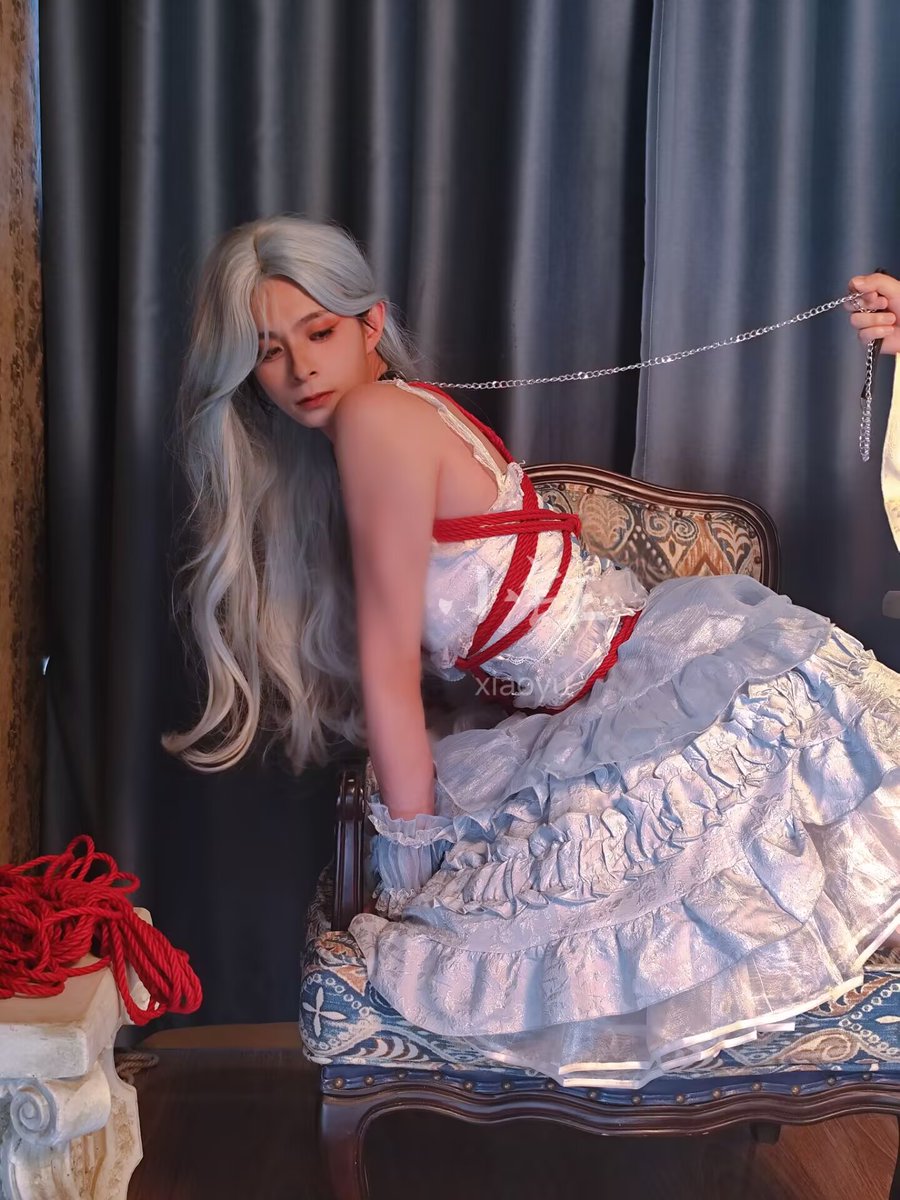 天气这么热就呆在这里吧
这里凉快～
冷了我就给你多裹两层绳子😏
🎀<a href="/xiaoyu_shibari/">是小钰呀_</a> 
🍴<a href="/FENGUA_20838/">天津滴分瓜 and SFS</a> and SFS
#绑架 #捆绑外出 #捆绑 #縛りデュオ #縛 #束缚 #洛丽塔 #绳子 #囚禁 
#牵引