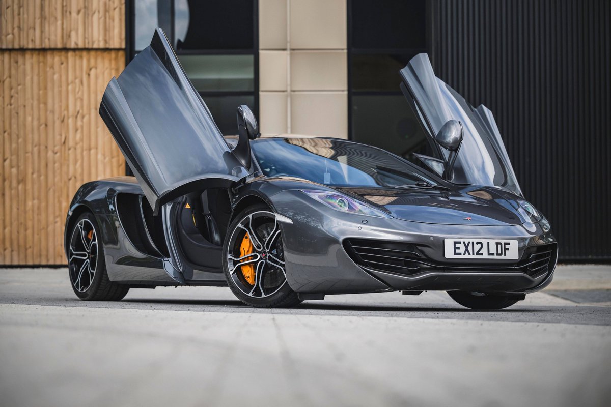 BonhamsCars's tweet image. Introducing one of our latest listings, a 2012 McLaren MP4-12C with a mere 13,055 miles on the clock 🇬🇧 tinyurl.com/ykpabwzs
Judged against either its mileage or its age, the car’s aesthetic, mechanical and dynamic condition is excellent. #BonhamsCarsOnline