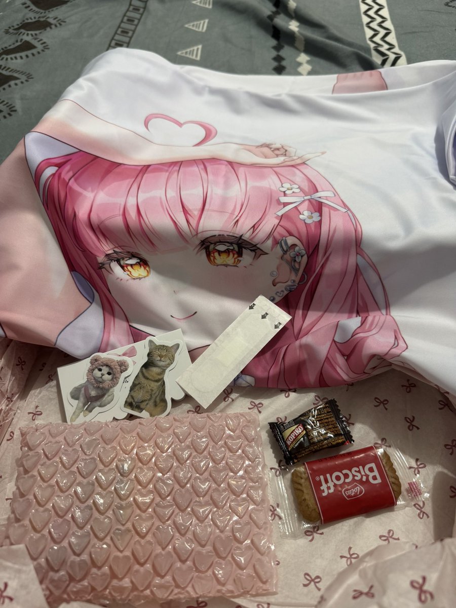 nike (daiwa scarlet's #1 trainer)๐๐ฉน๐ค (@nikeedou) on Twitter photo I legit just got home the time im posting this (thats why pic feels rushed LOL)
The <a href="/Miyuora/">mimi ๐๐ค</a> daki has officially arrived, along with snacks and cute cat stickers...
she will be praised with alot of boba and white monster ๐ I legit just got home the time im posting this (thats why pic feels rushed LOL)
The <a href="/Miyuora/">mimi ๐๐ค</a> daki has officially arrived, along with snacks and cute cat stickers...
she will be praised with alot of boba and white monster ๐