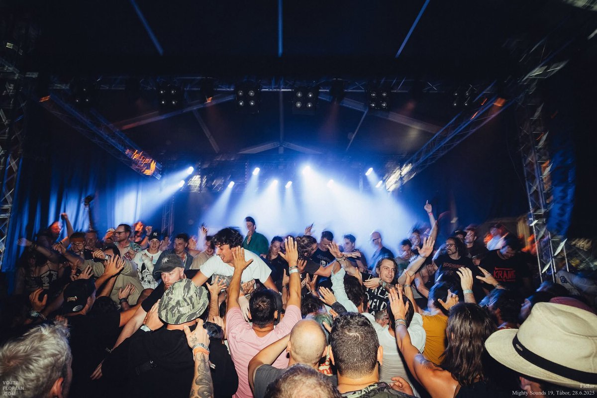 MightySounds's tweet image. 🎫 Public presale for 2026 is now open!

⚡ After early access for Mighty Club members, only a small part of the 1,000 ticket limited edition remains.

⏳ Don’t wait – speed matters now!

🎫 Tickets: mightysounds.cz/en/ticket