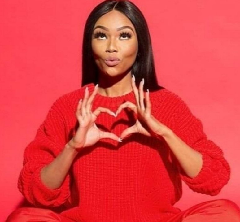 #AWholeBatata 🌻 (@tshegoratsoana) on Twitter photo Wabona yesterday and today's top 10 🥰
So perfect 🤌🏾 <a href="/KayaON959/">Kaya ON 959</a> <a href="/tboseZA/">#MothoWaBatho</a>
#TheBestTInTheCity Wabona yesterday and today's top 10 🥰
So perfect 🤌🏾 <a href="/KayaON959/">Kaya ON 959</a> <a href="/tboseZA/">#MothoWaBatho</a>
#TheBestTInTheCity