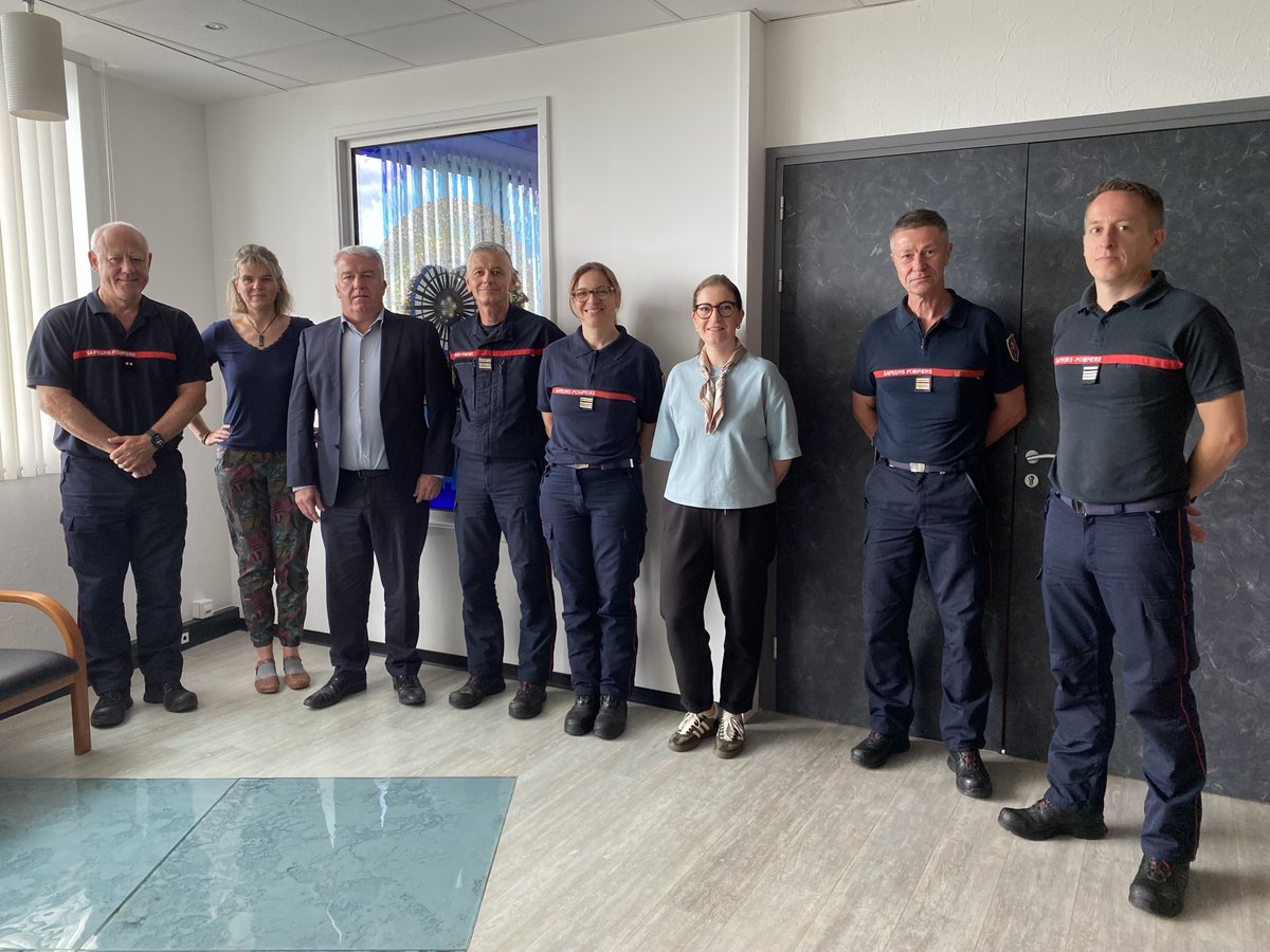 🤝 Rencontre entre le #SIS67 et le #CNFPT pour renforcer leur partenariat autour de la formation.
📌 Le CNFPT salué pour sa réactivité : stages INTRA &amp; formations sur mesure.
📊✔️ En 2025 : 71 % des #PAT et 40 % des #SPP
auront suivi une formation #CNFPT.