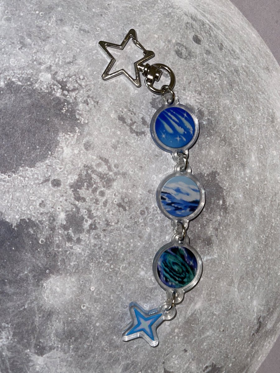 🌀🎼⛲️ ลงของไว้บ้างแล้วนะคะ สามารถกดสั่งได้เลย temporary tattoo จะลงให้อีกครั้งช่วงวันที่ 11-12 ค่ะ 🌀
Line shop shop.line.me/@992ufcxz