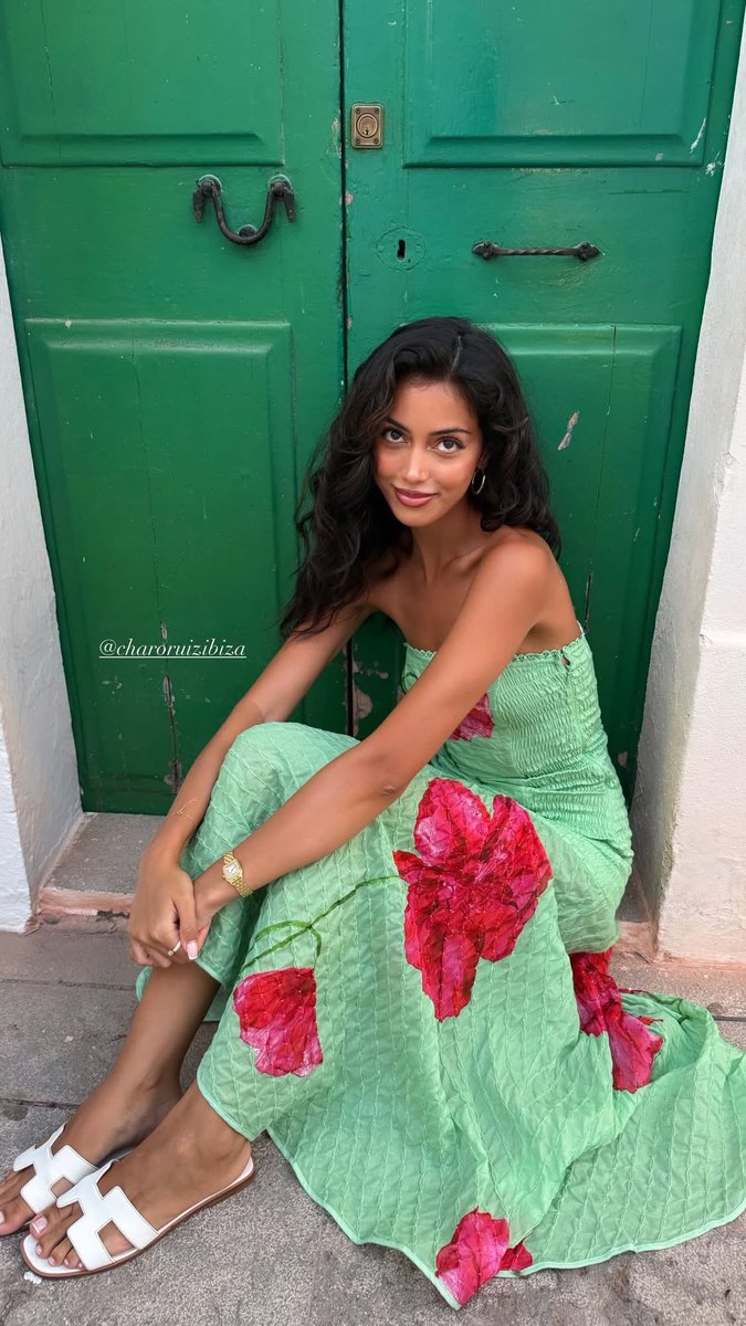 𝑘𝑎𝑡𝑟𝑖𝑛𝑒 𝘩𝑎𝑑𝑙𝑒𝑦. tweet media