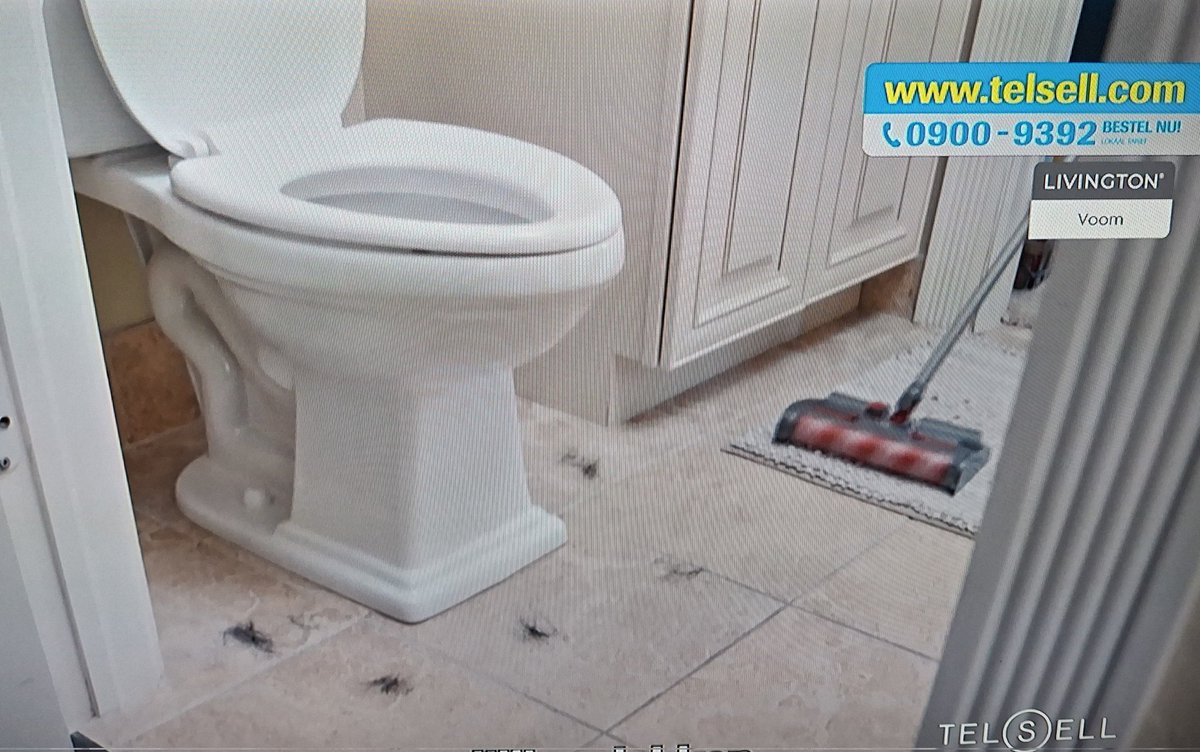 manoeska61's tweet image. #Telsell reklame

Ik zag deze vandaag op TV voorbijkomen. Een reklame voor een stofzuiger, hoe handig dat is in je badkamer. 

Ik schiet dan gelijk in de beeld denk modus🤦‍♀️🤣 Daar ligt een heel oerwoud😳