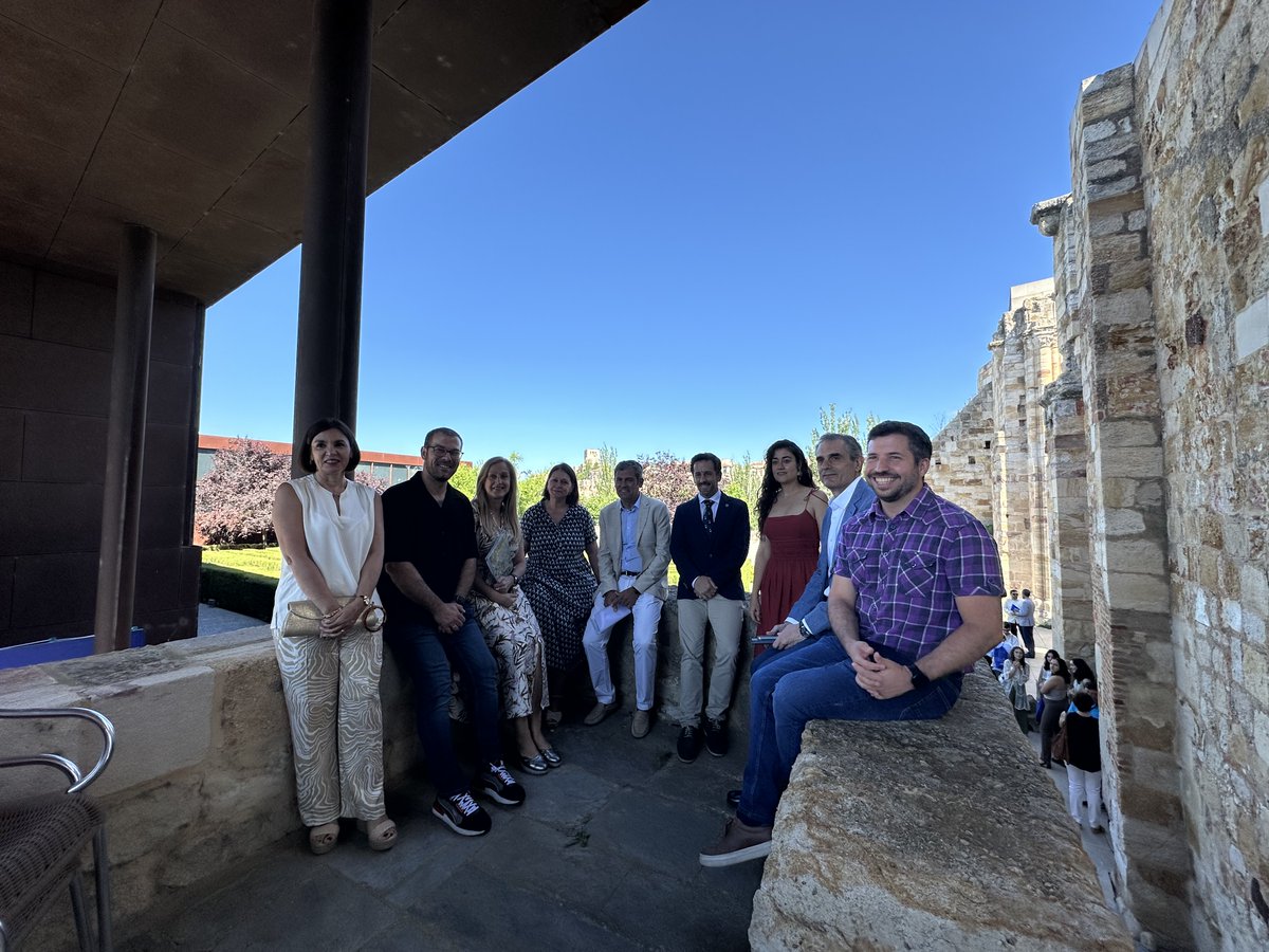 🇪🇺👥 40 universitarios de Castilla y León participan en el IV Encuentro de Jóvenes de Castilla y León

📍 Del 7 al 9 de julio, la Fundación Rei Afonso Henriques (Zamora) acoge este encuentro que permitirá a los participantes conocer de primera mano las oportunidades que ofrece la