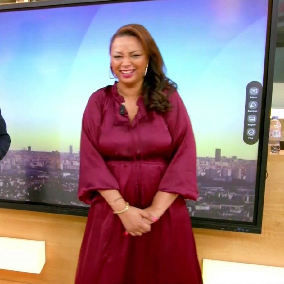 Julia Martin <a href="/JuliaMartinFR/">JULIA MARTIN</a> sur France 2 (08/07/2025)
Video youtu.be/meKXIvRA6Mw