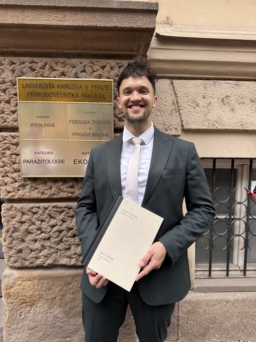 I am happy to announce that I finished my PhD journey and I will be looking for a a postdoc opportunities soon! 
My primary interest lies in helminths and host-parasite interactions on molecular level in life stages in direct contact with host systems. Hit me up! 🥹