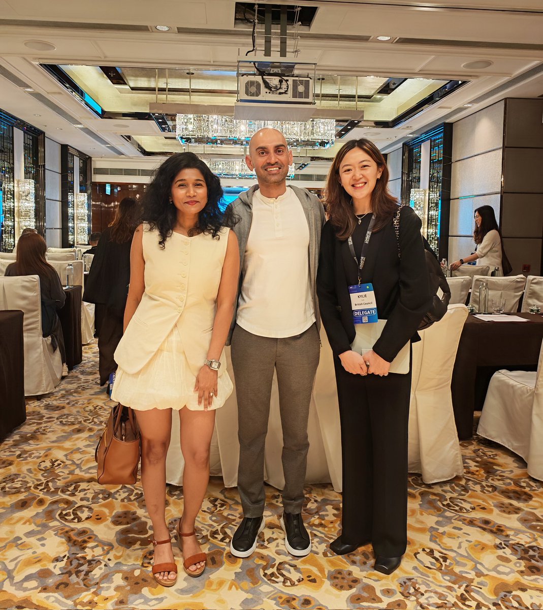 bhavis's tweet photo. Met up with @neilpatel at #martechSummit and had a lovely workshop on Scaling Personalisation and ROI with AI-Powered MarTech https://t.co/0rjdQoNg4D