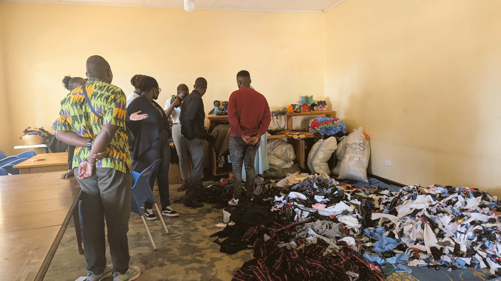 Paul Atsu (@paulatsu2323) on Twitter photo Just wrapped an incredible learning visit with the <a href="/ELivelihoods/">Emerge Livelihoods</a> team to <a href="/KwithuKitchenMw/">Kwithu Kitchen</a> CBO; where transformation happens every day. 💫 Seeing school children, elders & women gain practical skills was a powerful reminder: local action fuels real change. #EmergeLivelihoods Just wrapped an incredible learning visit with the <a href="/ELivelihoods/">Emerge Livelihoods</a> team to <a href="/KwithuKitchenMw/">Kwithu Kitchen</a> CBO; where transformation happens every day. 💫 Seeing school children, elders & women gain practical skills was a powerful reminder: local action fuels real change. #EmergeLivelihoods