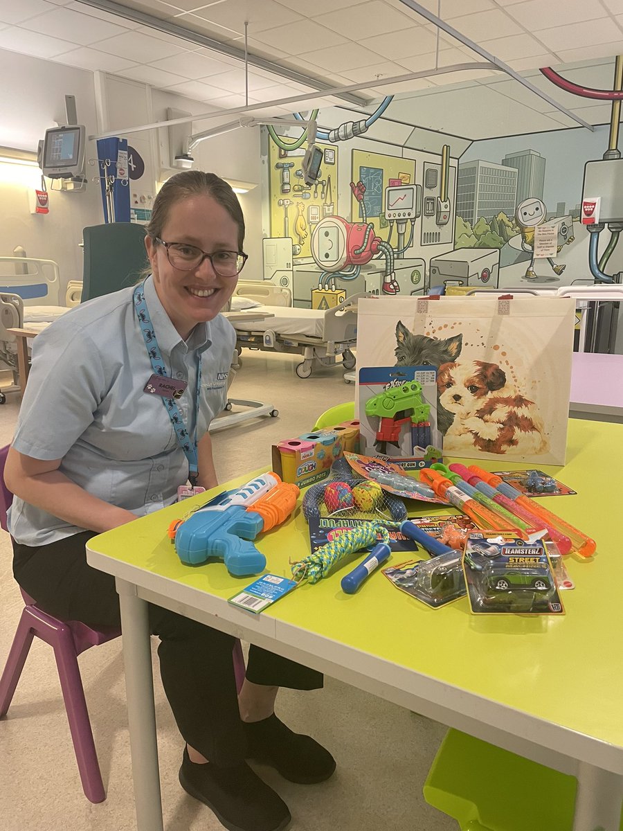 Thank you to our Ward Clerk Rachel who has kindly donated some gifts for our prize box! 📦