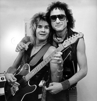 TheDuckLR's tweet image. "Bang your head, wake the dead"
Happy 68th Birthday to the legendary #QuietRiot guitarist #CarlosCavazo 🎉