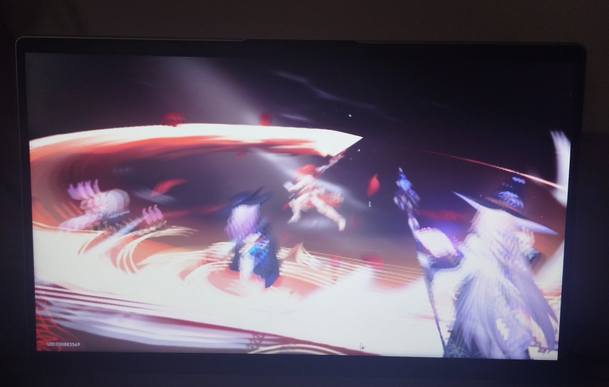 DimPacifistV2's tweet image. laptop was literally frozen for like 5 mins on this screen