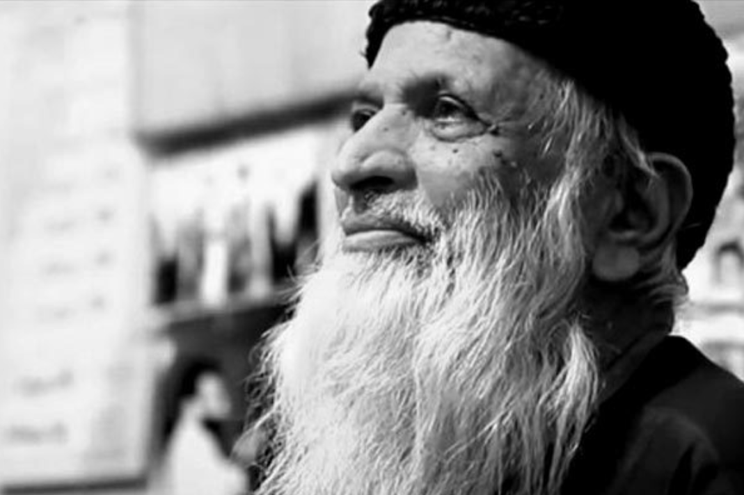 badar5569's tweet photo. Remembering Abdul Sattar Edhi (1928–2016), Pakistan’s Angel of Mercy.
He lived for the forgotten—orphans, the poor, the sick, even animals.
With love as his only mission, his legacy of compassion lives on. #EdhiDay #AngelOfMercy #edhi #PakistanFirst #Pakistani https://t.co/n3nd3bgyai