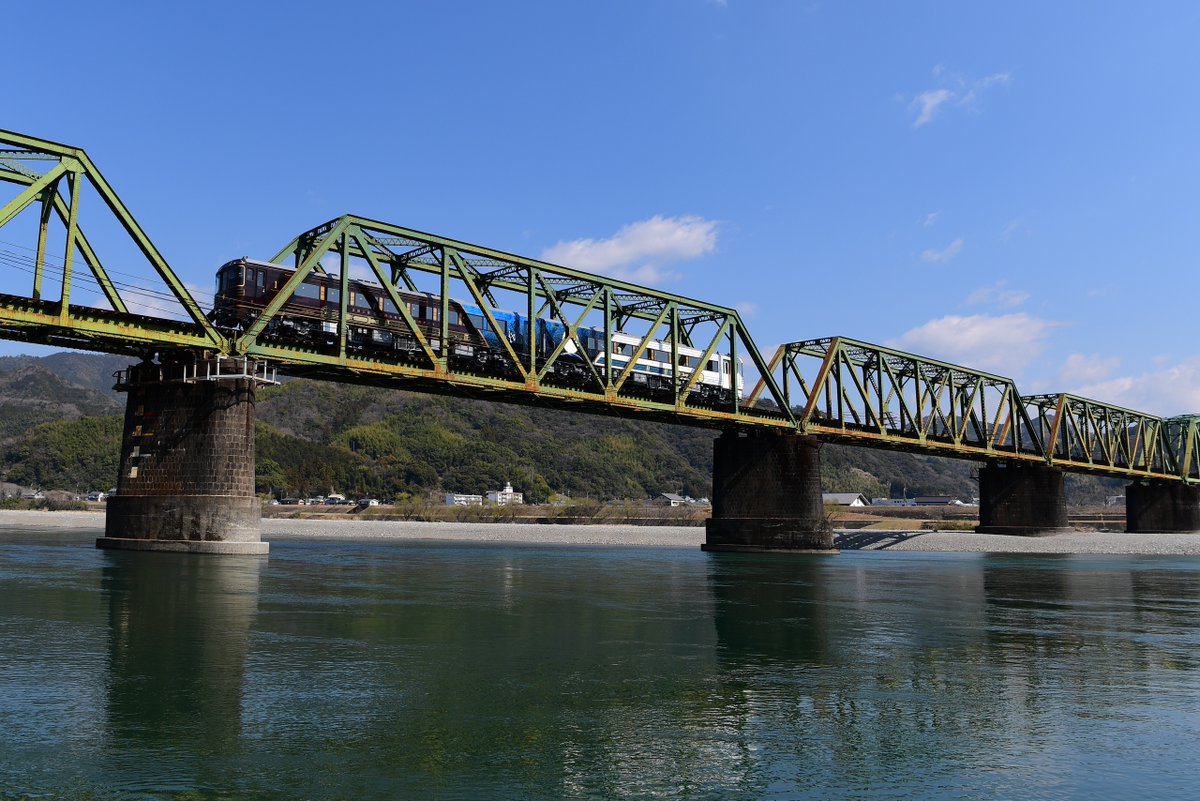 JR四国の観光列車で「土佐×フレンチ」の美食体験をプロデュース