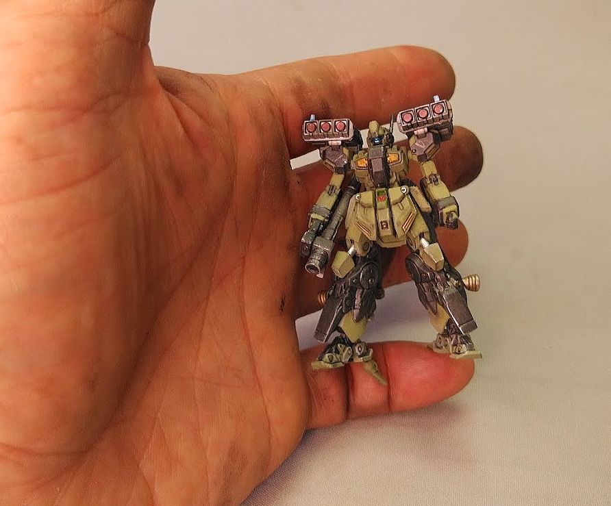 p3LERDLvZ6pjIOK's tweet image. 突然ですが・・ スタークジェガン・アーティファクトを製作 完成しました。 モニターに穴が開くぐらい hassyさん作品を参考にさせていただきました