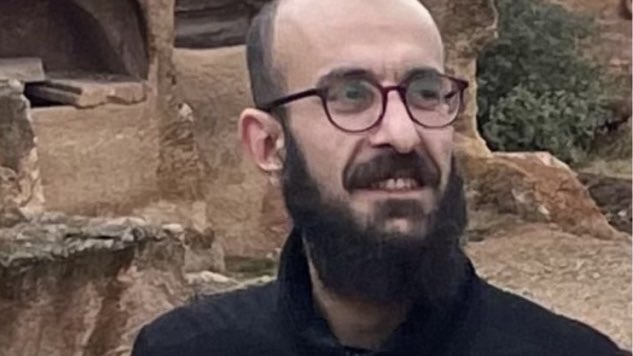 📌 Imprisoned journalist Mehmet Uçar released pending trial

A Batman court released Uçar, who was on trial on the charge of “membership in a terrorist organization,” at the end of his 1st hearing today, with an international travel ban.

Trial was adjourned until 7 November.