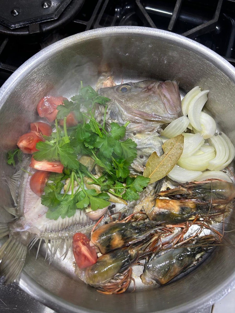 JimmyBarnes's tweet image. More than happy to play chief taster around here. Tonight it’s zuppa di pesce (fish soup) with a loaf of @jane13barnes’ home-baked bread.