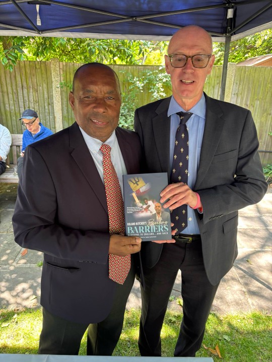 The Paddock and The Pavilion (@thepaddandpav) on Twitter photo Ep 349 - Out now - <a href="/butcher_roland/">Roland Butcher</a> reflects on the values that have guided his journey, family, resilience & the importance of making a difference.
chrt.fm/track/4F8ACF/p…
<a href="/pioneers_book/">Football's Black Pioneers Book</a> <a href="/TheMasterEli/">Master Eli</a> #breakingbarriers Ep 349 - Out now - <a href="/butcher_roland/">Roland Butcher</a> reflects on the values that have guided his journey, family, resilience & the importance of making a difference.
chrt.fm/track/4F8ACF/p…
<a href="/pioneers_book/">Football's Black Pioneers Book</a> <a href="/TheMasterEli/">Master Eli</a> #breakingbarriers