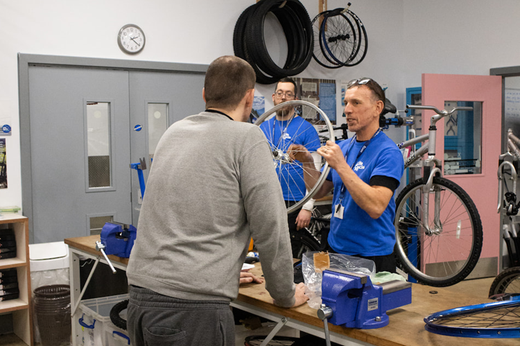 Bristol-based <a href="/cytech_training/">Cytech</a> provider and ACT member <a href="/WeAreLifeCycle/">Life Cycle</a> has launched its award-winning Bikes Beyond Bars programme at HMP Bullingdon, expanding a project that has already impacted lives at HMP Bristol and HMP Fosse Way.

bit.ly/Life-Cycle-Bey…
