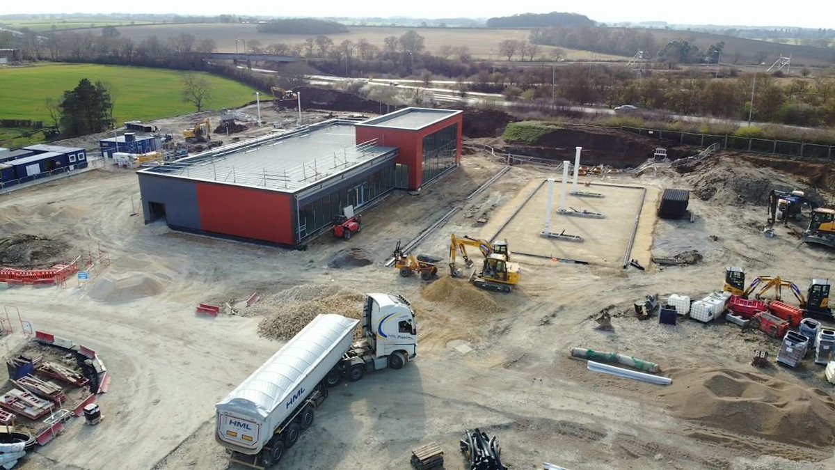 Keeping a close eye on our friends at HML UK Construction, our applicators will soon be down at Welcome Break in Hickling, Nottinghamshire.⛽️