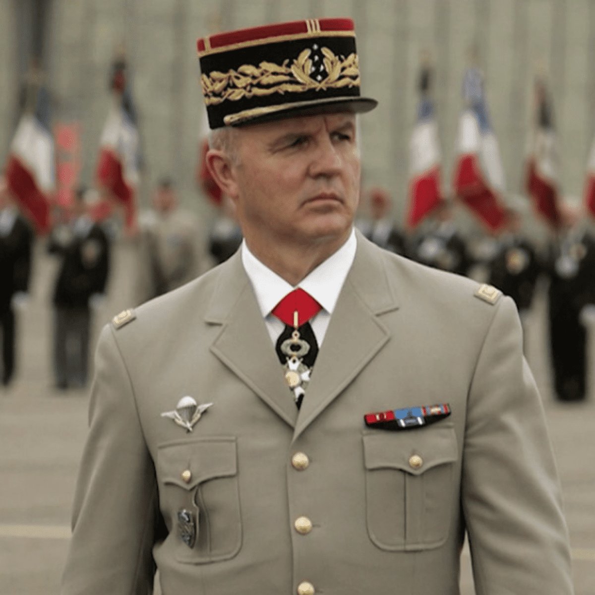 elieFORTUNE1's tweet image. Un commentaire INTELLIGENT ?