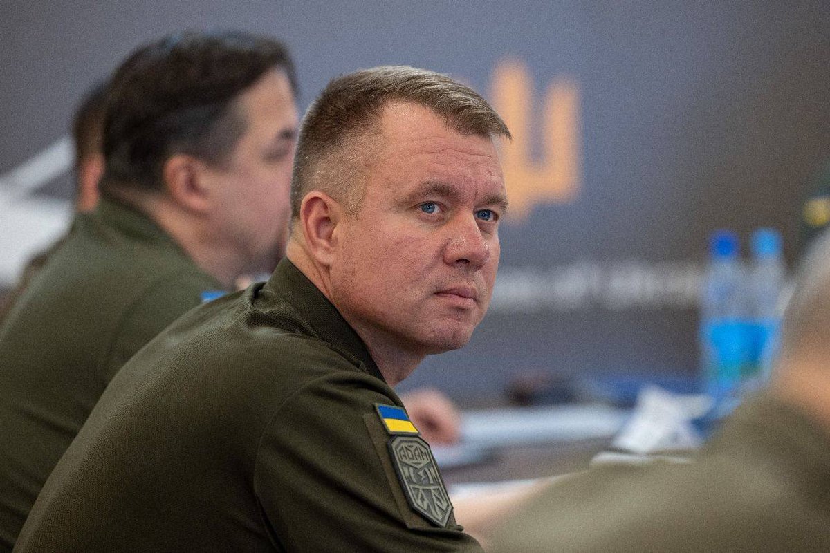 CinC_AFU's tweet image. Підбили підсумки діяльності Збройних Сил України у червні. Протягом цього часу російський агресор намагався розбалансувати нашу оборону, збільшував інтесивність та кількість ударів, прагнув розтягнути лінію бойового зіткнення facebook.com/share/p/1CfHA6…