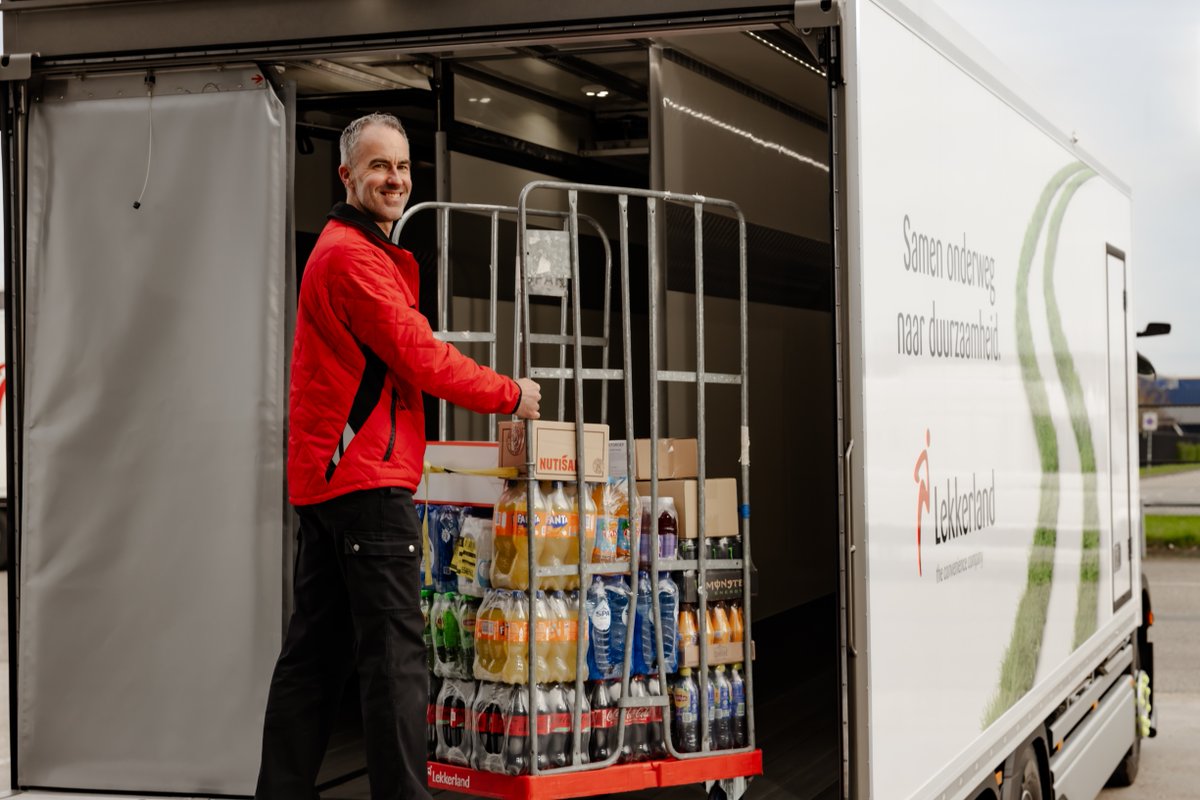 Scandit's tweet image. 🚚 @LekkerlandNL, a leading European B2B wholesaler, logistics and service provider specializing in on-the-go consumption for more than 65 years, has created a superior, consistent, and user-centric B2B ordering platform for 5000+ business partners.
okt.to/G5c3rH