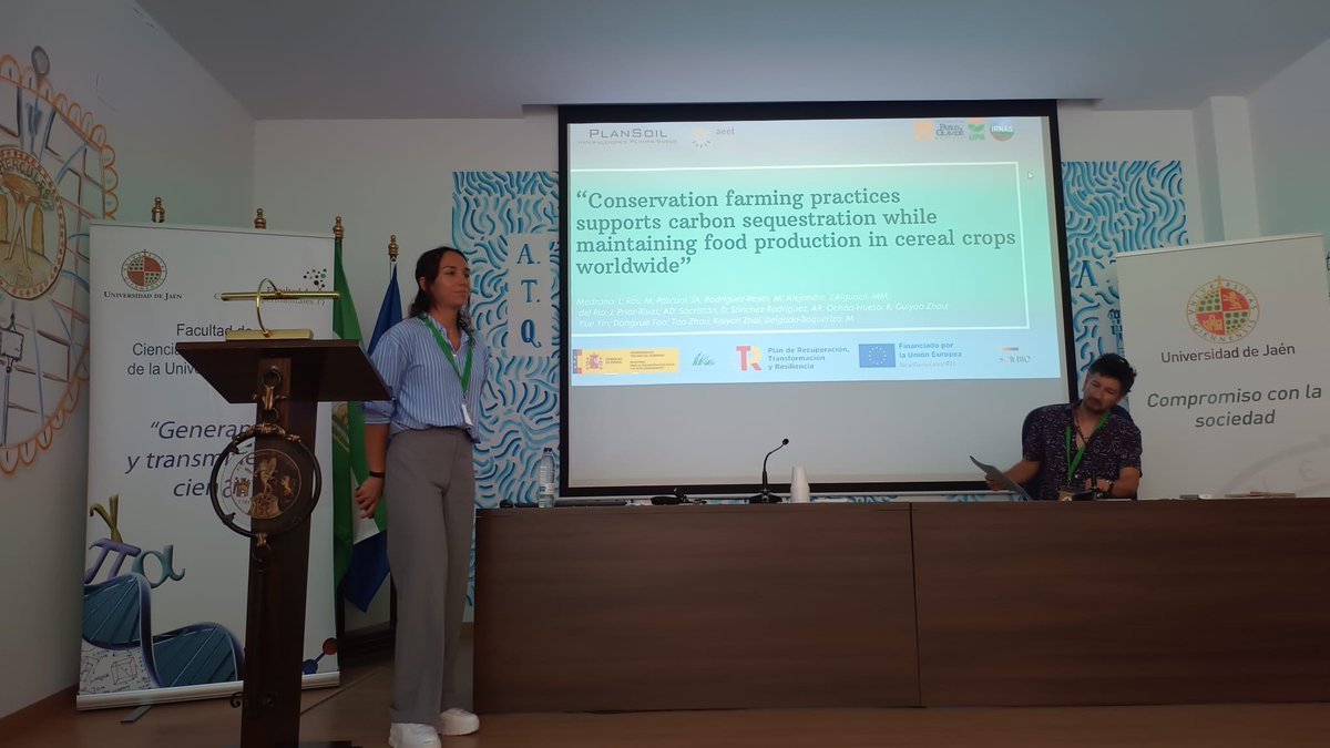 El pasado  junio, participamos en el Simposio Planta-Suelo donde Luna Medrano explicó cómo las prácticas #agrícolas de conservación favorecen la captura de #carbono al tiempo que mantienen la producción de alimentos en los cultivos de #cereales y evitan la degradación del #suelo