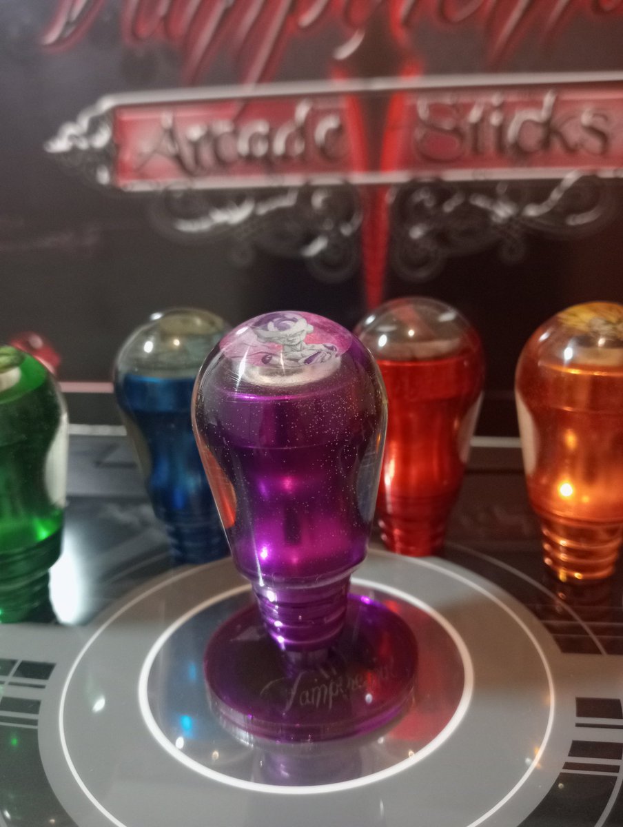 Vampiremul's tweet image. Dear Seimitsu, here is another of our aluminum battop models that we have been selling for over a year, or even two, in this case aluminum with resin. If you would like to get some more ideas and bring something "new" to the market, you can contact us.