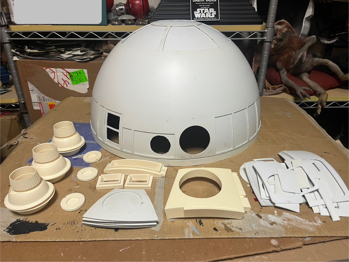 AB_PROPS's tweet image. 今日のR2-KT

ドームの穴あけとドーム部品の荒削り完。
各パーツを仕上げていく。

#Droid 
#ドロイド
