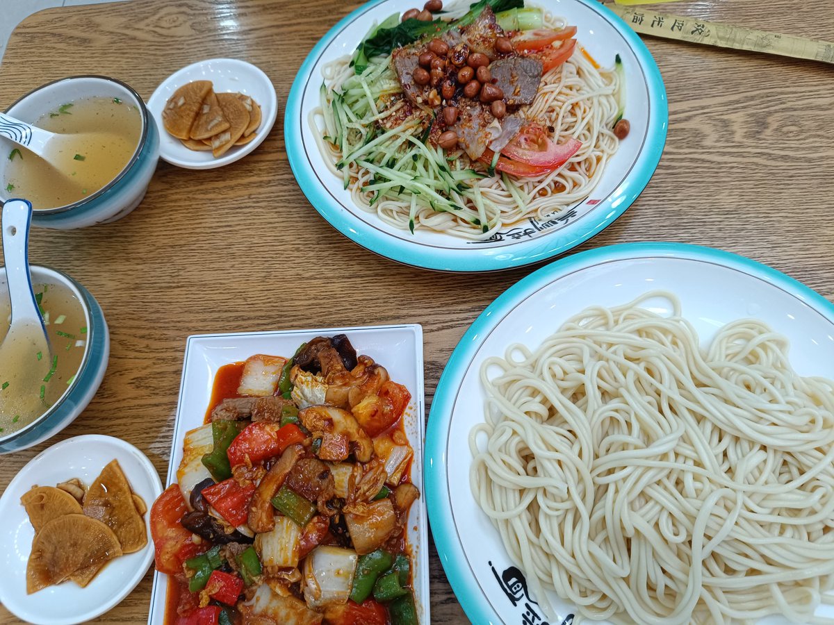 gcprototype's tweet image. Yummy Beef Noodle 🤤🤤🤤