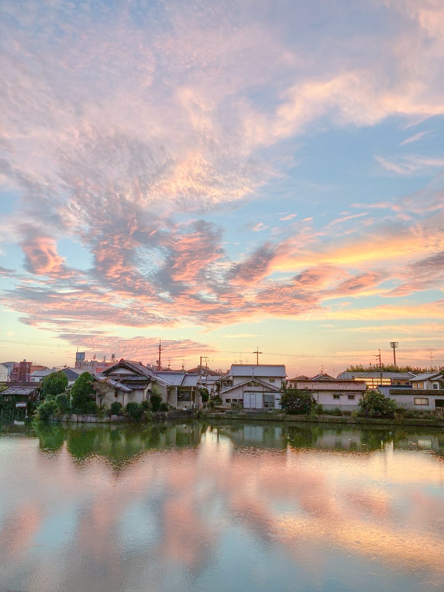 ジオラマみたいな夕焼け