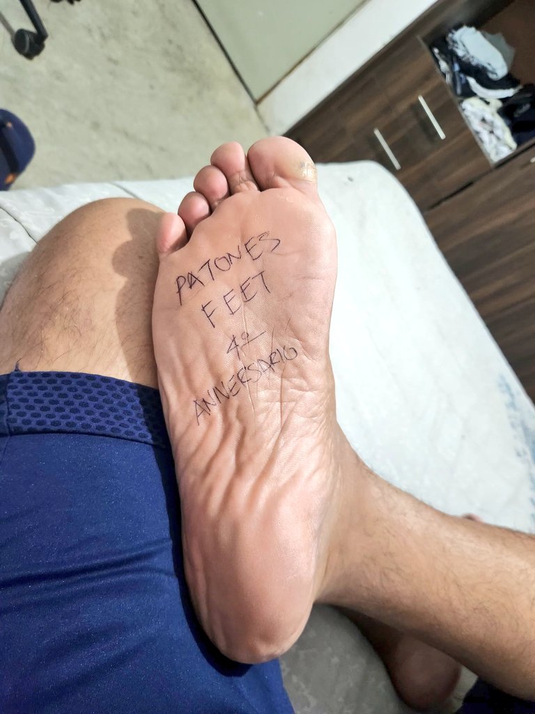 patones.f2 (@patonesf2) on Twitter photo 🔥 Otro mensajito en PATAS del 10 <a href="/patondemty1/">Paton Regio 🤠</a>
👣PATONESFEET 4 años 🦶👅 🔃🔃🔃
<a href="/PatonesF/">Patones Feet</a>
@radargaymx
<a href="/Funny_MXXX/">Cabinas Funny MX</a>
#feet #malefeet #pies 🔥 Otro mensajito en PATAS del 10 <a href="/patondemty1/">Paton Regio 🤠</a>
👣PATONESFEET 4 años 🦶👅 🔃🔃🔃
<a href="/PatonesF/">Patones Feet</a>
@radargaymx
<a href="/Funny_MXXX/">Cabinas Funny MX</a>
#feet #malefeet #pies