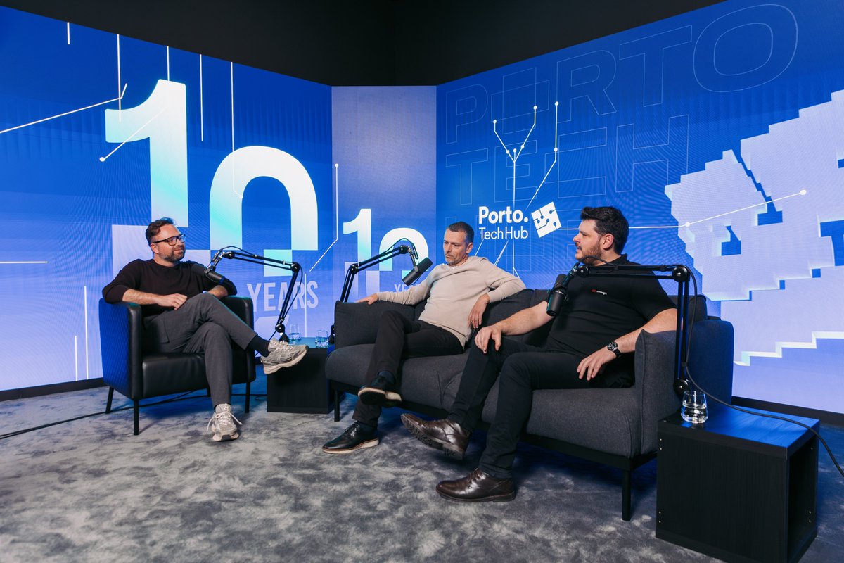 PortoTechHub's tweet image. ποΈ Haven't you heard the fifth episode of the 10 Years Podcast yet?
We had a really fun chat with JoΓ£o Ferreira, Portugal Location Lead at Emergn and Jorge Miranda, Regional Manager / Managing Director at MSG Insurance! π
Listen now π tinyurl.com/5n8r3esa