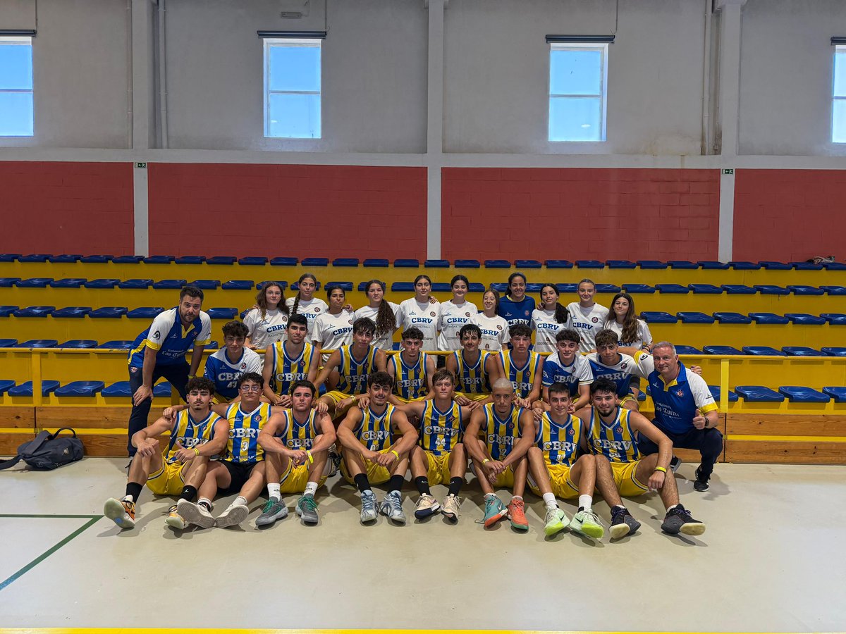 💛💙¡De vuelta a casa con🥈🇵🇹!

Nuestros Juniors @pescaitonicolas con sus entrenadores @victoraspizua y @lolo.boqueron han regresado de tierras portuguesas con un increíble 𝙨𝙪𝙗𝙘𝙖𝙢𝙥𝙚𝙤𝙣𝙖𝙩𝙤 que nos llena de orgullo. 

¡𝙑𝙖𝙮𝙖 𝙖𝙘𝙩𝙪𝙖𝙘𝙞𝙤́𝙣!🏀
#SomosCBRV
